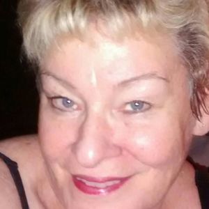 Meet your Posher, Lorraine